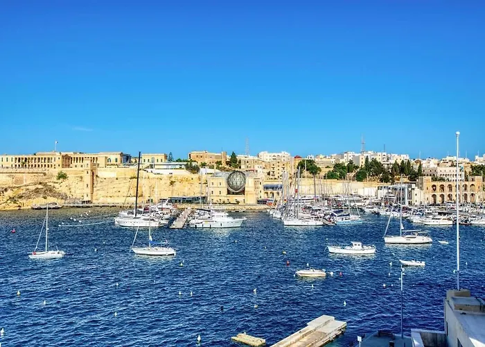In Historic * Birgu